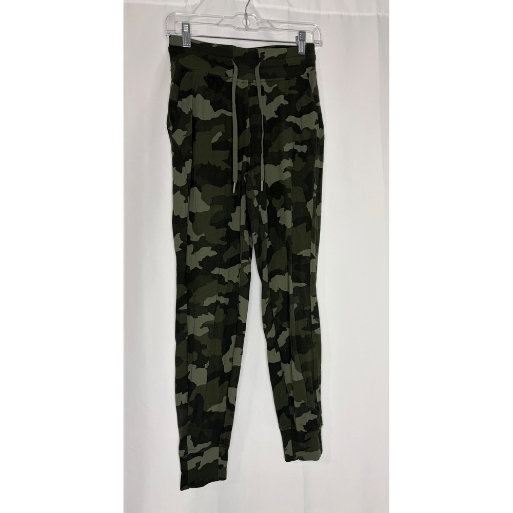 Lululemon Jogger Camo Multi Green Size 4 Athletic Running‎ Workout Athleisure